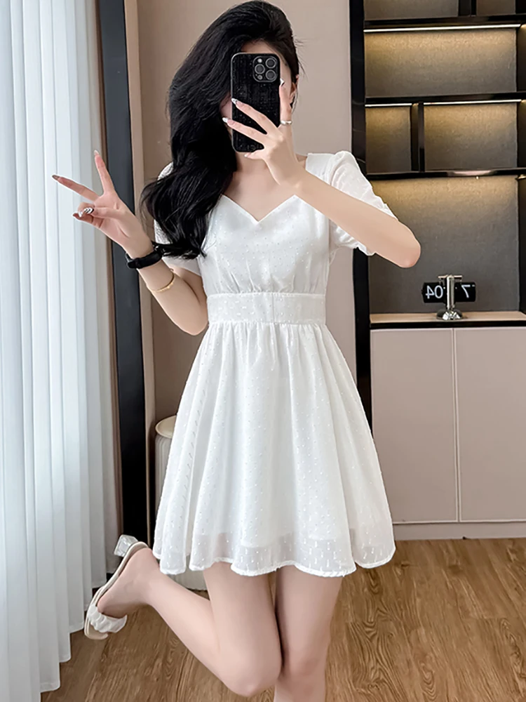 2025 ホワイトジャカード半袖スクエアカラーミニドレス女性エレガントカジュアル A ラインドレス夏の韓国ボディコン誕生日ドレス