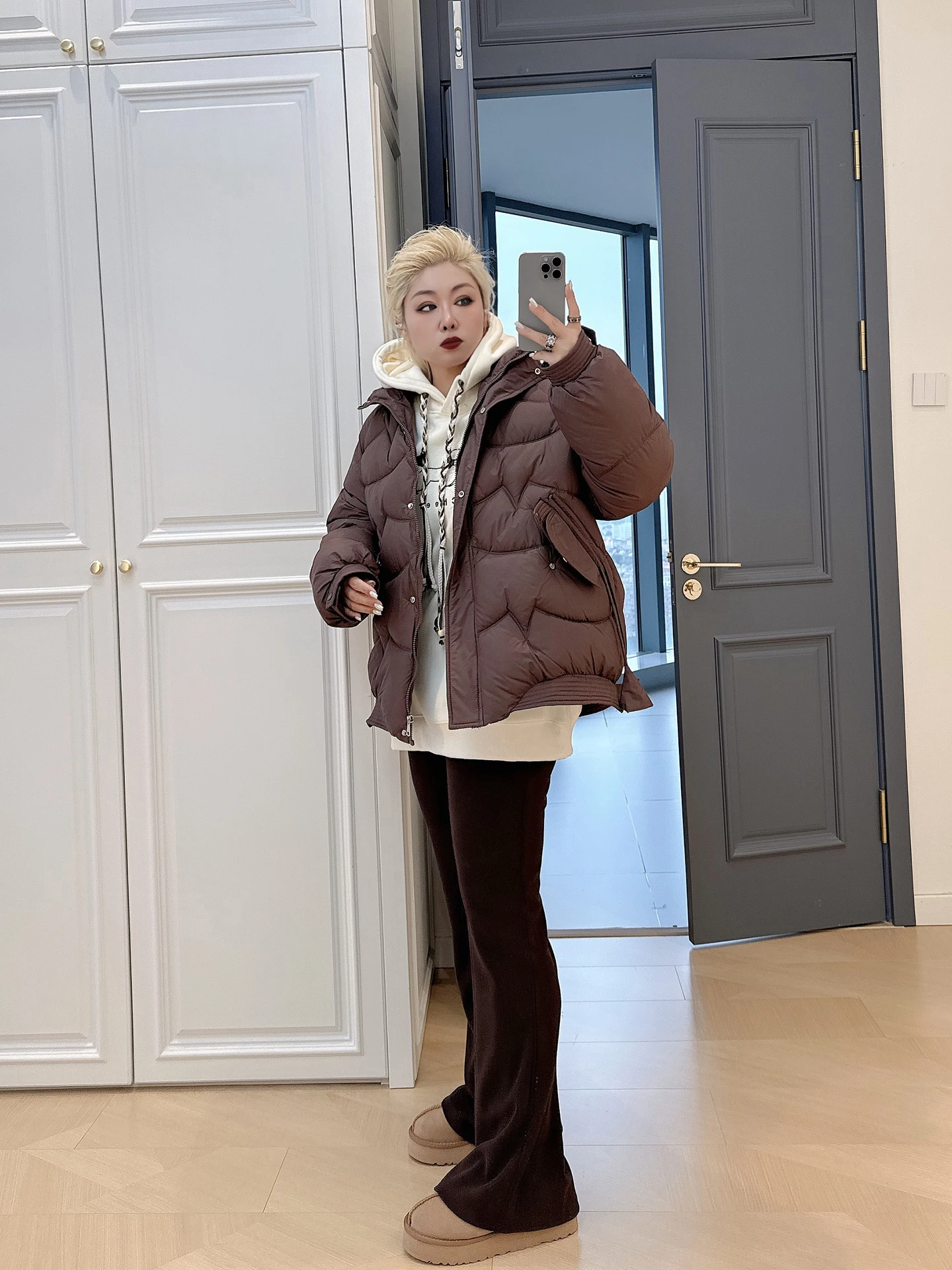 レトロアンチエイジングフード付きスウェットシャツプラスサイズ婦人服スリミング200ポンド脂肪MMルーズカジュアルスタイルフリース裏地付きトップ