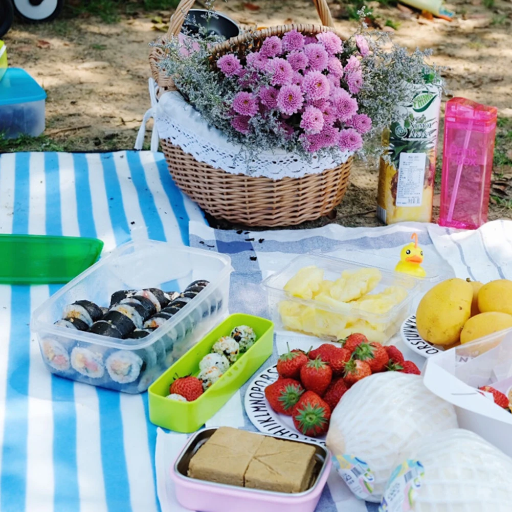Wicker Picnic Basket with Liner Picnic Hamper with Lid and Handle Storage Basket Rattan Picnic Basket for Outdoor Camping Picnic view 5