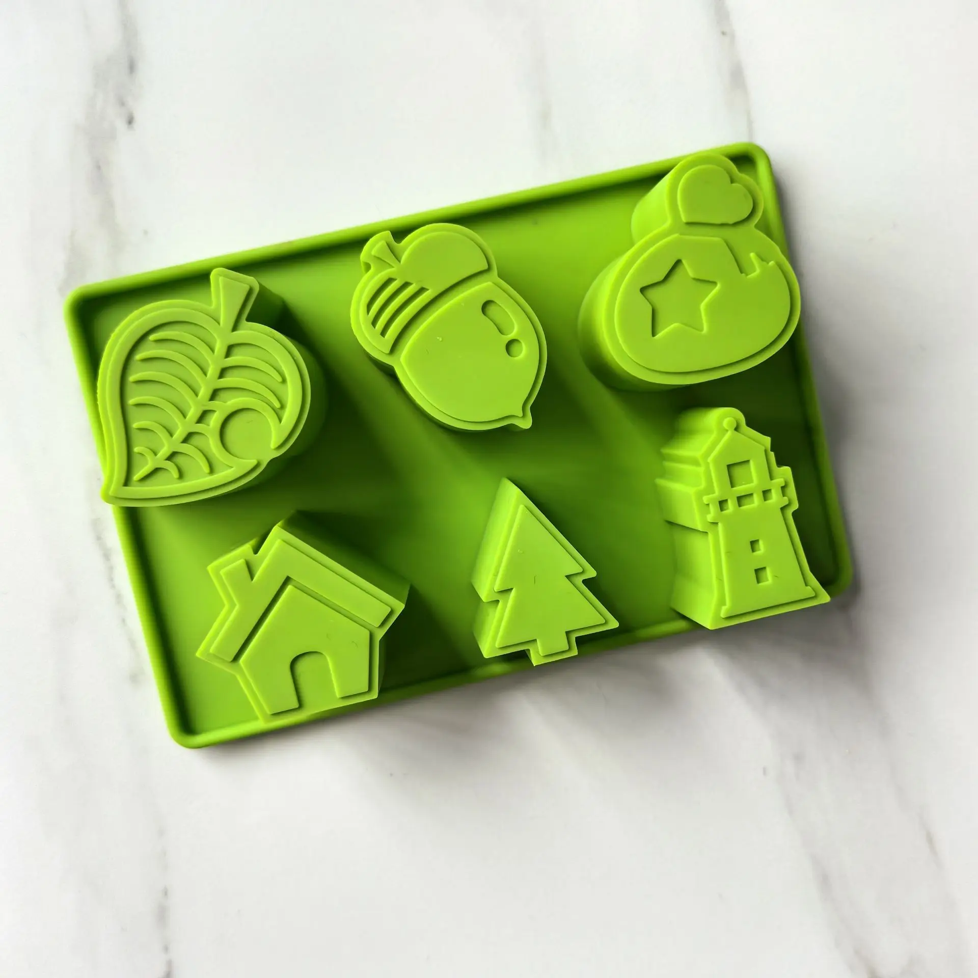 6 Even Forest Leaf House Silicone Cake Mold, Rice Cake Mould XG1228