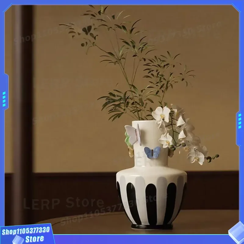 Nordic Style Hand Painted Striped Butterfly Vase Air Dried Flower Holder Desktop Decoration Model Room Soft Furnishing