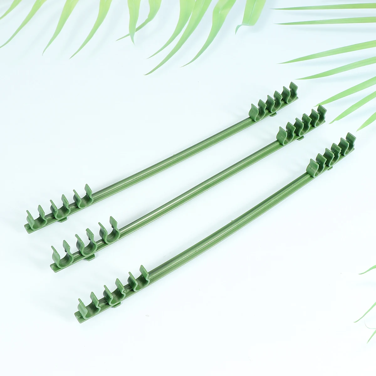 

50 Pcs Plastic Buckle Cross Arm Clips Connector Lightweight Reusable Tomato Cucumber Vine Support Garden Plant Stake Adjustable