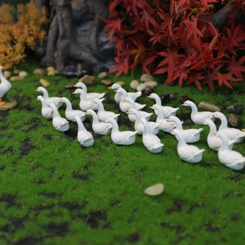 Cute Mini Duck Statue Resin Crafts Handmade White Duck Ornaments Delicate Micro Landscape Decoration Garden