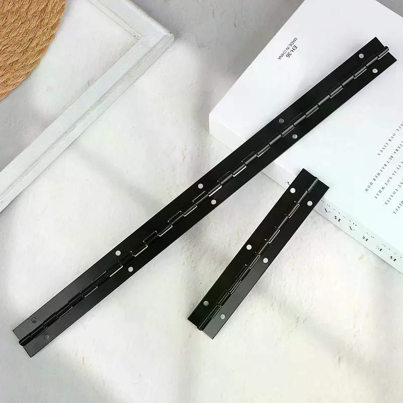 270 graden open lange lijn L 3 - Piano Hinge Continuous recensie en prijs