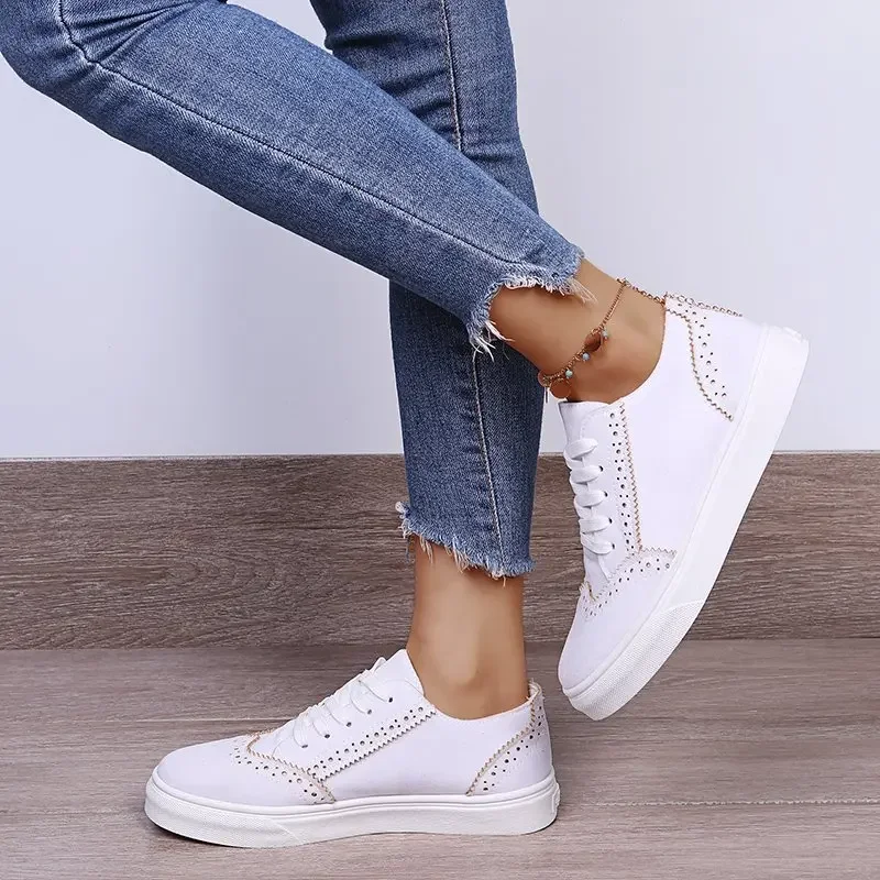 2024 New Sneakers Women Flat Casual Sneaker Spring Fashion Versatile Lace Up Walking Women Shoes