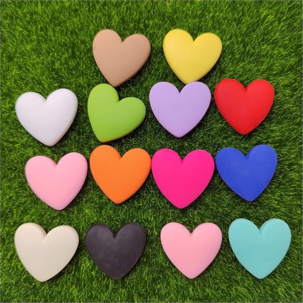 

Матовый цвет 36 мм, смола, плоское сердце, подвески с плоской задней частью, кабошон для броши, брелок для изготовления аксессуаров, украшение для скрапбукинга