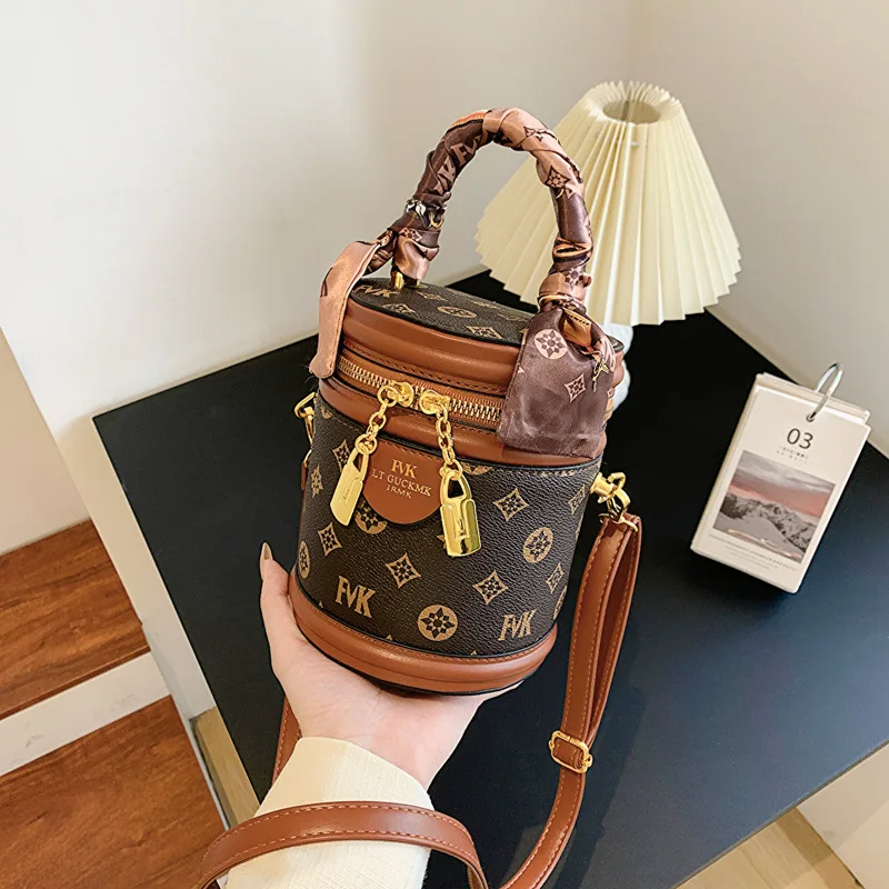 Texture Portable Bucket Bag For Women Retro Printed Cylinder Shoulder Bag Luxury Purses And Handbags Crossbody Bag Cute Satchel