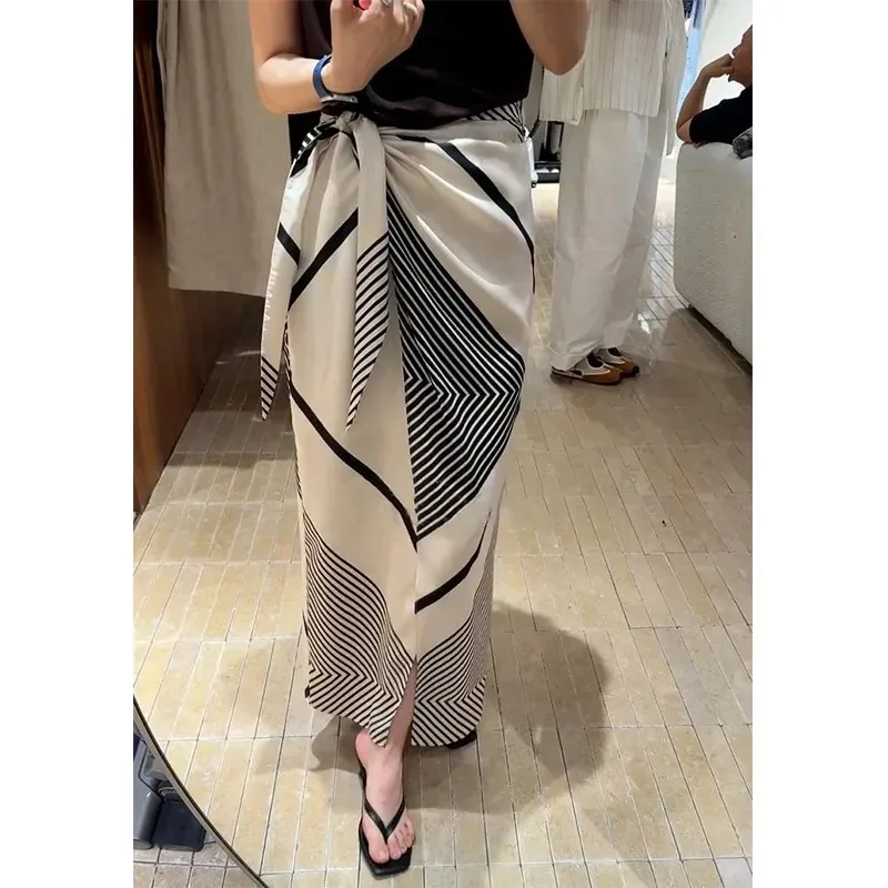 

Супер хорошая уникальная красивая полосатая юбка контрастного цвета с закрывающей промежностью для женщин, летняя