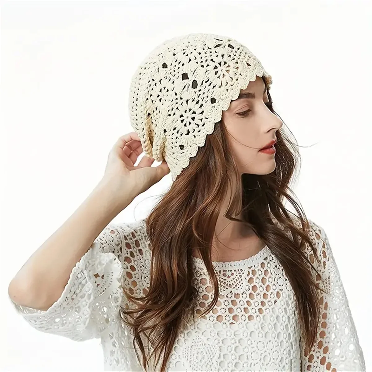 An Instagram with Japanese Spring and autumn book hollow vintage handmade women\'s hook hat hook flower knit women\'s wool knit ha