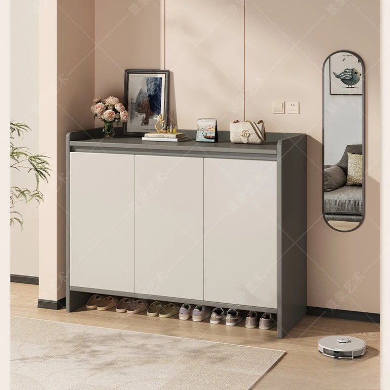 

Прочный шкаф для обуви, пристенный, большой вместимости, многоярусный, для прихожей, пылезащитный, с полками для обуви.