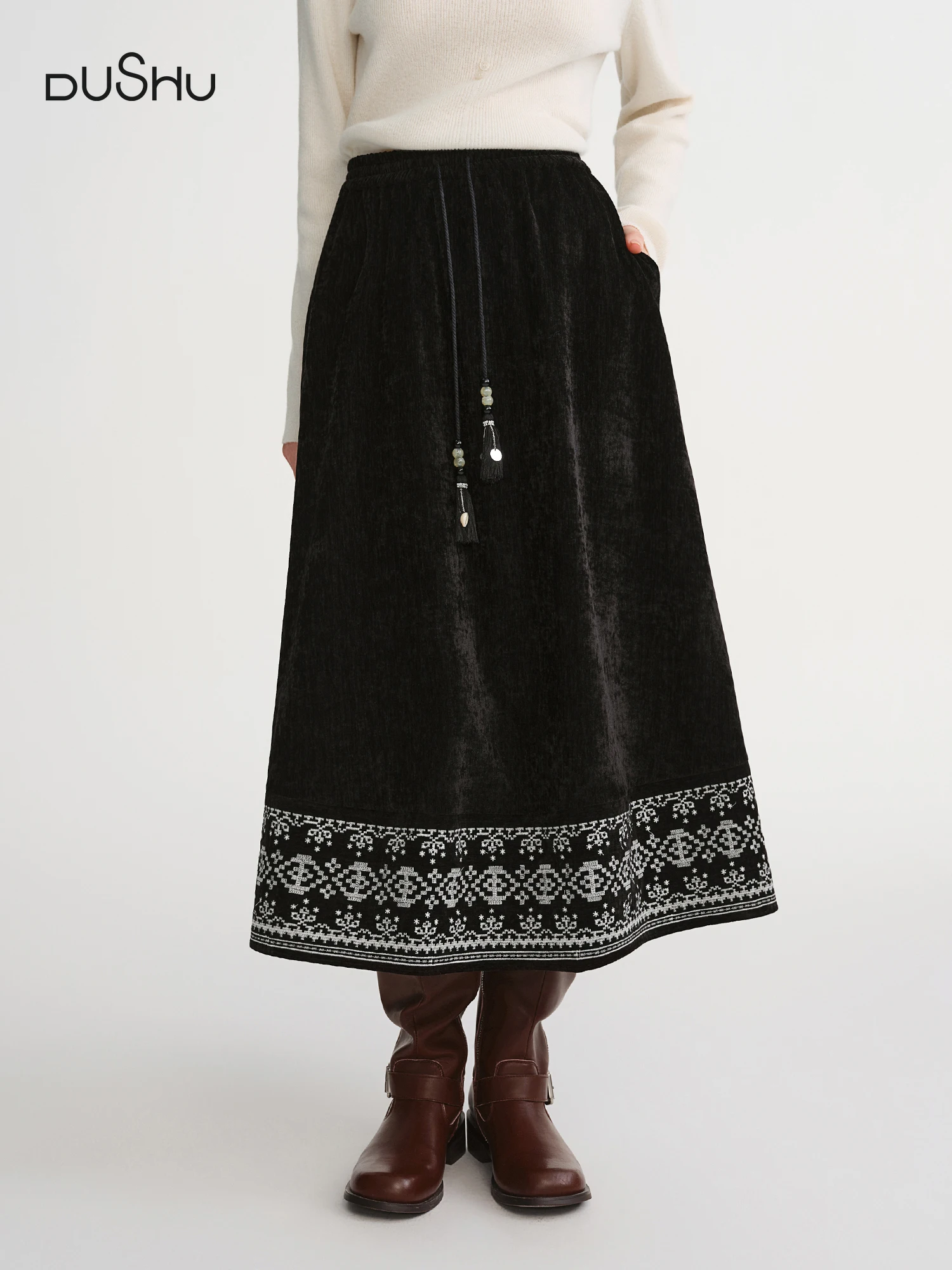 

DUSHU большие размеры, богемная зима 2025, Новое поступление, макси-юбка с вышивкой и кисточками для диких этнических стилей, длинные юбки трапециевидной формы