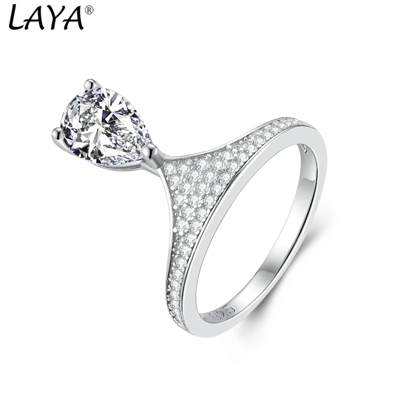 

LAYA 925 100% Sterling Silver 1ct 6*8mm Round Cut EF VVS1 Moissanite 925 Silver Ring Diamond Test Passed Girlfriend Women Gift