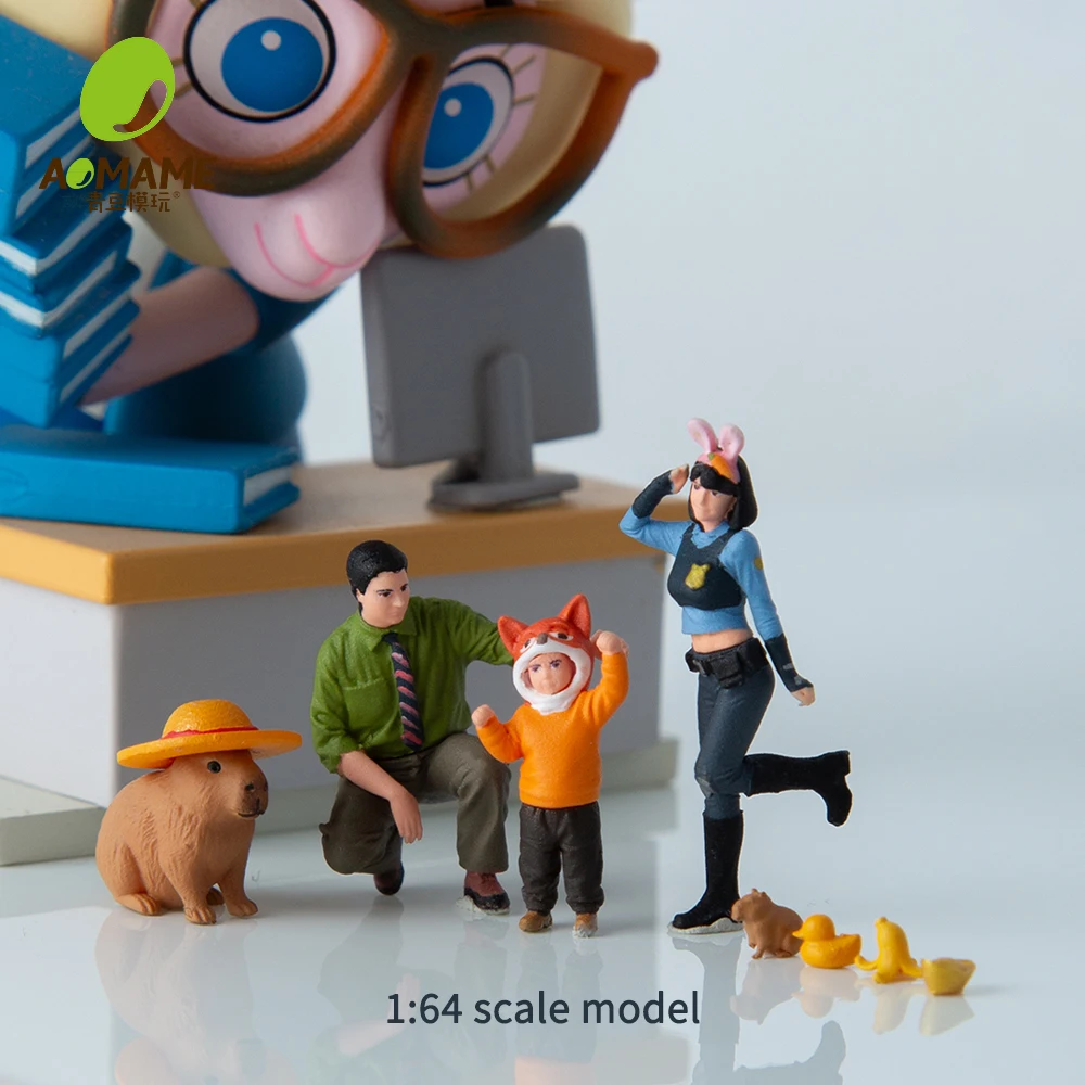 Kicarmod 1/64 Zoo Character Costume Set - High Precision 3D Printed Resin Miniature Scene for Car Model Diorama Collectible Gift