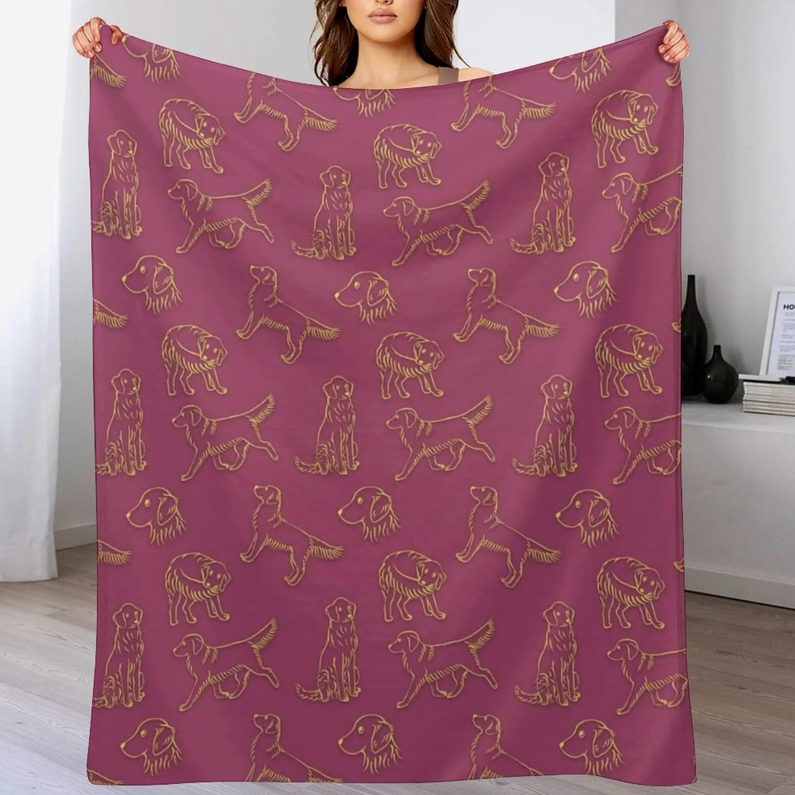 

Golden Retriever Pattern (Berry Background) Throw Blanket Furrys Decoratives Blankets