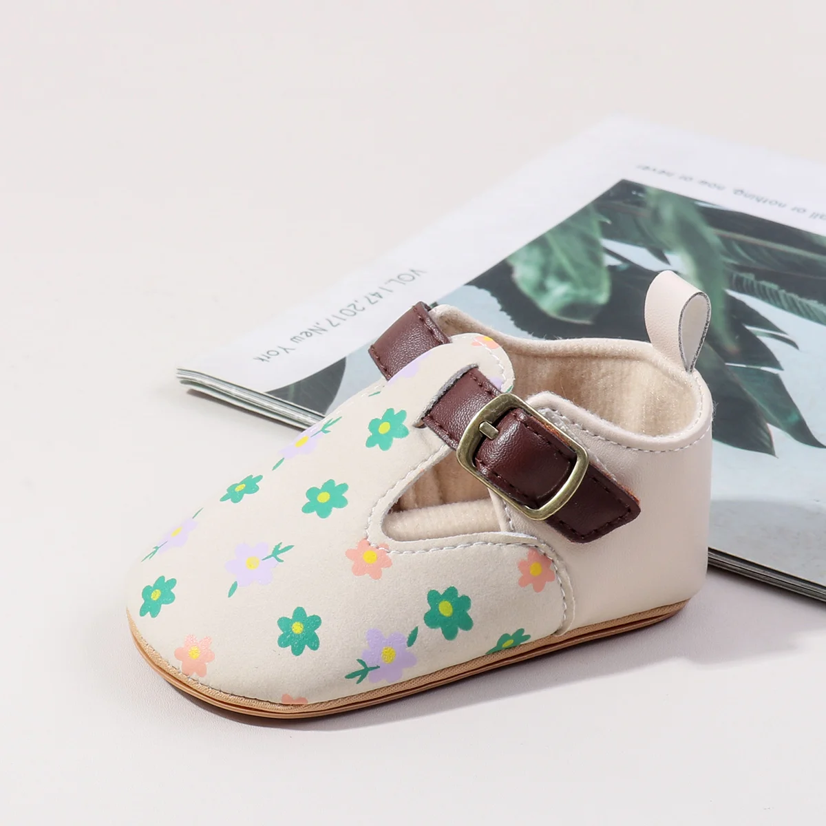 

Spring And Autumn Baby Girls First Walking Toddler Shoes For 0-18M Princess Shoes Beautiful Flower Design High Quality TPR Sole