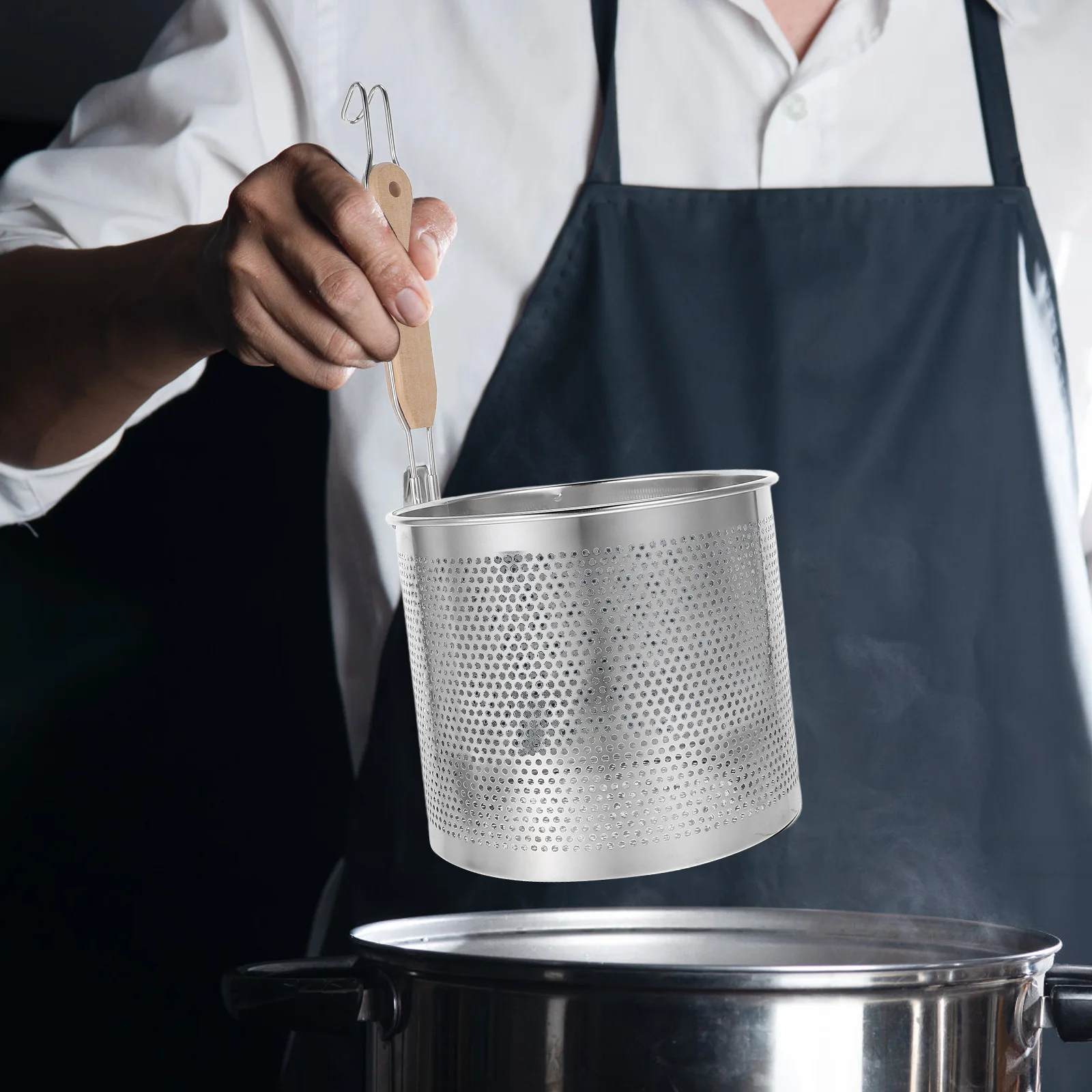 

Stainless Steel Kitchen Tool Multi-Functional Sieve Strainer Long Handle Pasta Noodle Spoon Fine Mesh Drainage Strainer