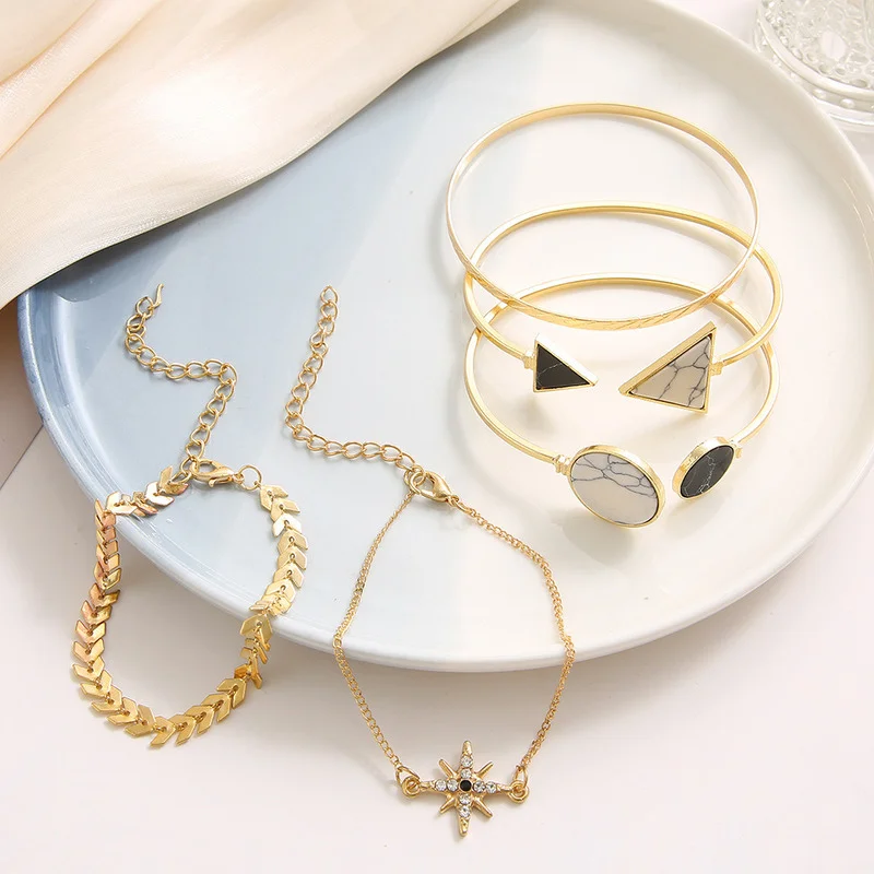 2022 New Creative Simple Temperament Women's Jewelry Set Octagonal Piece Arrow Geometric Bracelet 5 piece Sets