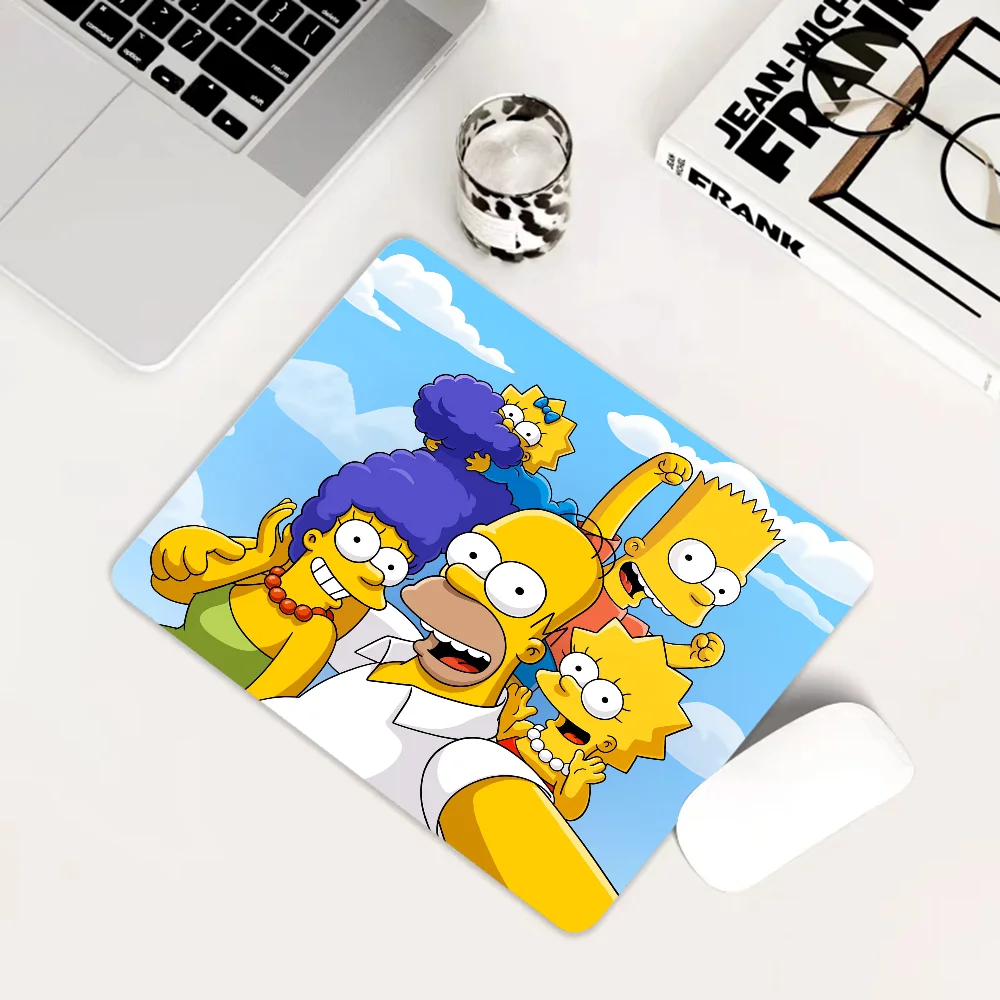 Disney Simpsons Mouse pad benutzer definierte Haut Desktop-Schreibtisch matte Kawaii Gaming-Zubehör Studenten Schreib block Padmouse Schreibtisch