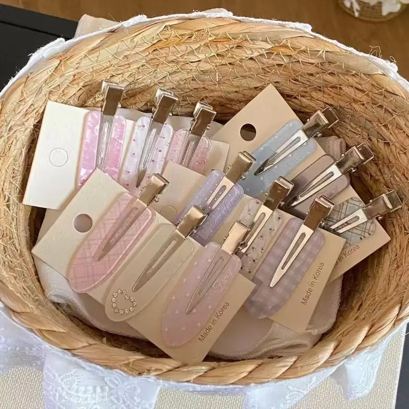 3-teilige, rautengemusterte, herzförmige Strass-Haarspange ohne Spuren an der Seite, Damen-Pony-Entenschnabel-Kopfbedeckung, Y2K-Geschenk – Detail 4
