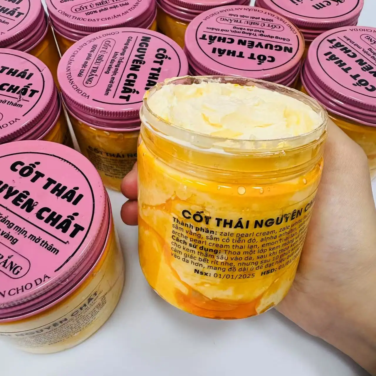 Thumbnail 2 - #26 Compare Exfoliating Shower Gels Before You Buy