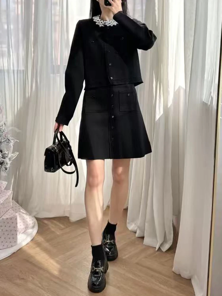 2025 Early Spring New Fashion black knit set women Pearls O-neck Sweater Cardigan or A-line Single Breasted Mini Skirt Ladies