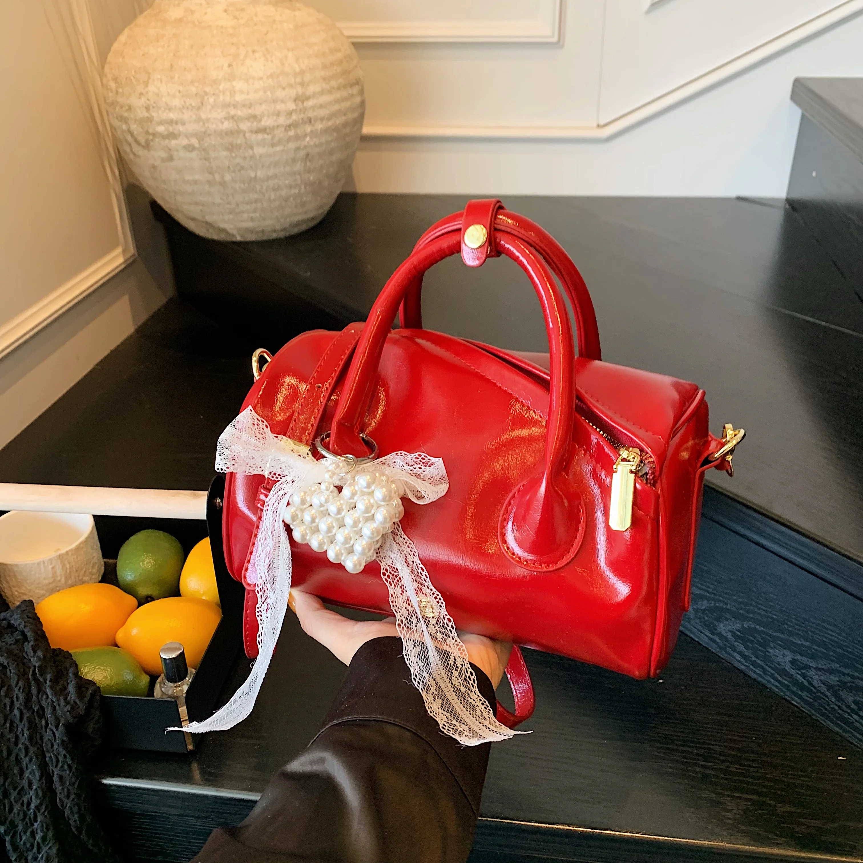 

irregular Design Zipper Purse Red Wallet Evening Bag For Women Quality Oil leather Shoulder Bag Fashion Small Handbag Lace Bow