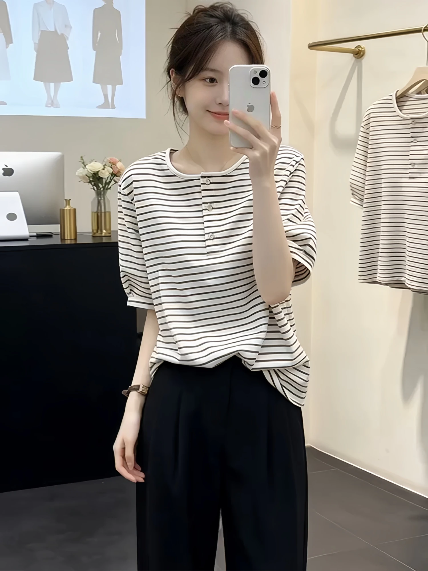 Summer 2026 Women's Casual Style round Neck T-Shirt Loose Fit Stripe Pattern Belly Covering Slimming Top Breathable Short Sleeve
