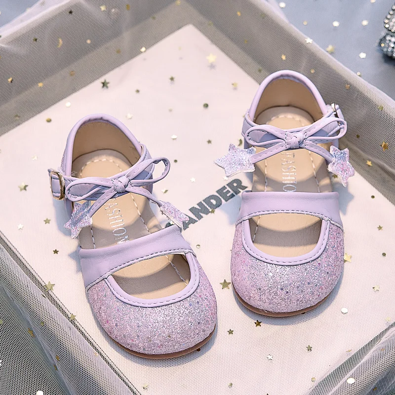 Fashion Kids Sandals  2026 Summer New Girls' Sequined Princess Shoes Non Slip Child Flat Casual Shoes Simple Girls Leather Shoe
