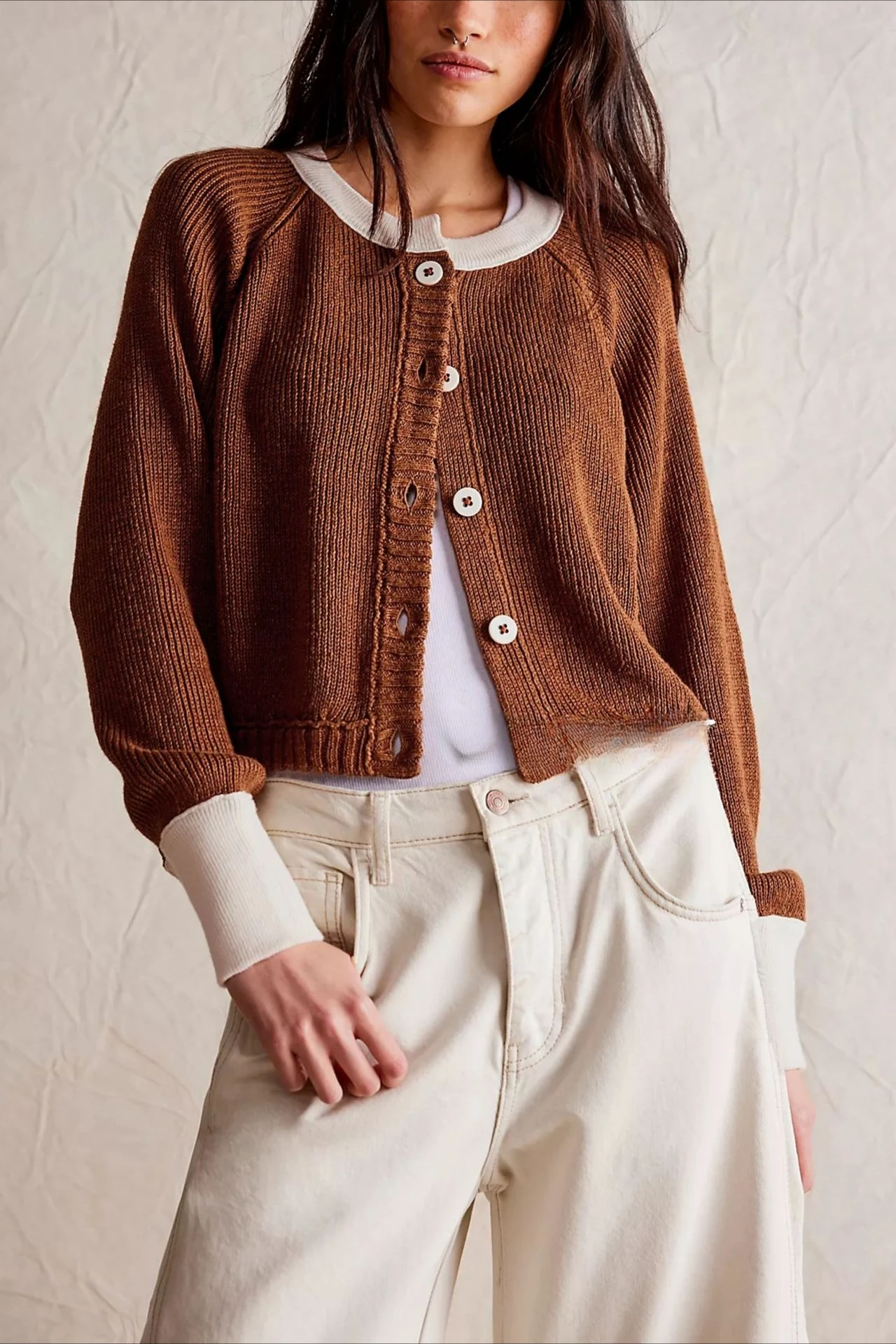 Cardigan à col ras du cou contrasté pour femme, veste tricotée à une rangée de boutons, nouvelle collection automne et hiver 2025, offre spéciale