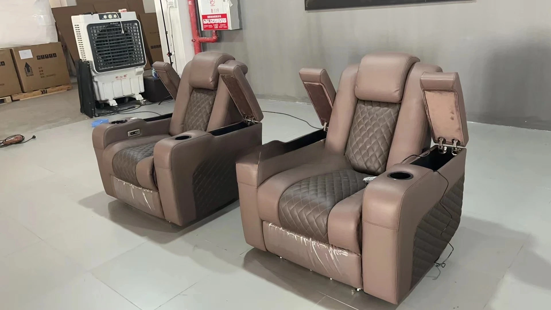 

Reclining Armchair Genuine Leather Dual Motors Recliner Couch Multifunctional Power Accent Chairs
