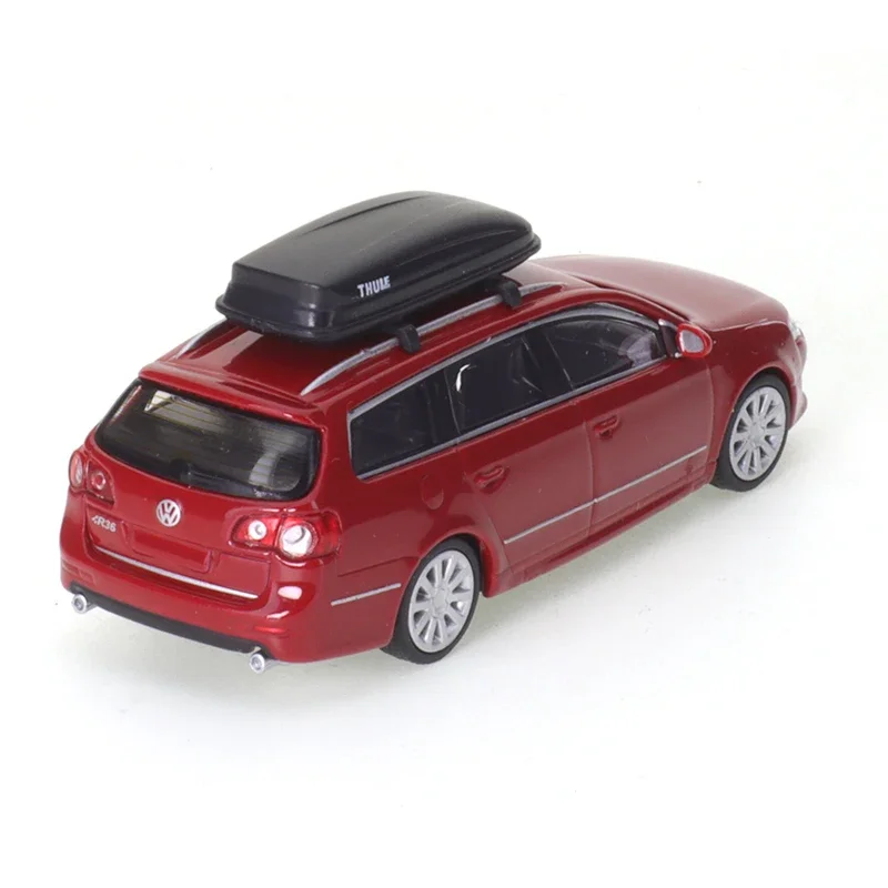 XCARTOYS 1/64 Miniature Model  Die Cast Car Model Volkswagen R36 B6 Station Wagon Alloy Diecast Model Car Toy Collection Gift