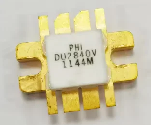 

1pcs /LOT New Origin DU2840V New high-frequency high-frequency power tube amplifier high-frequency module resistors and capa