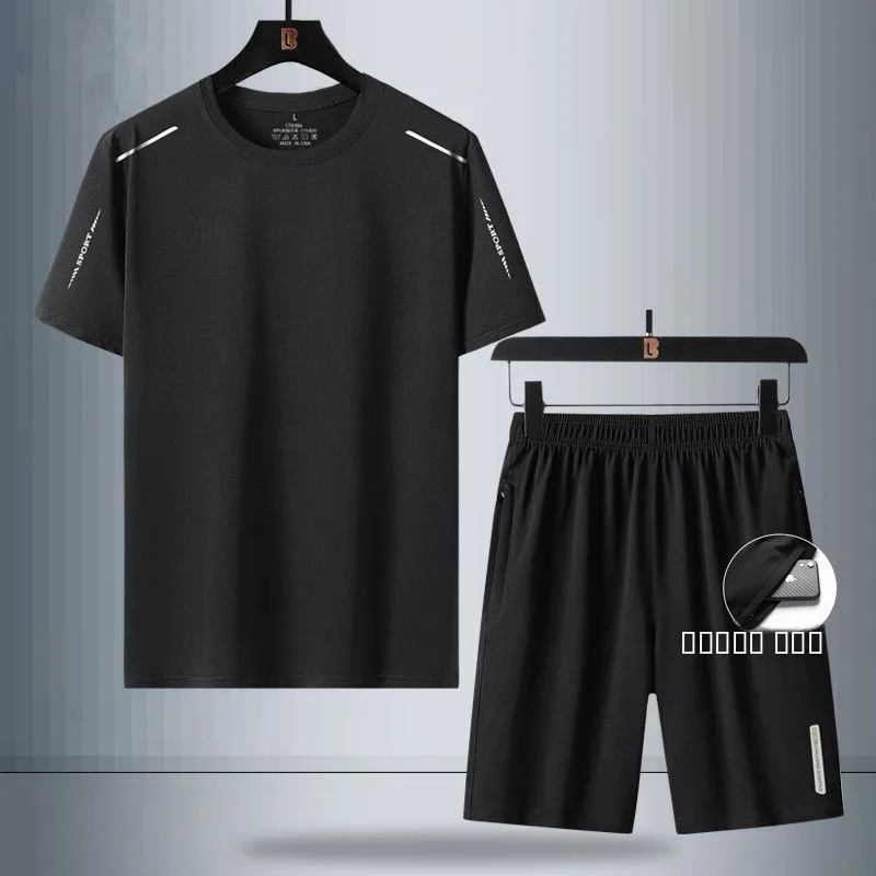 

Летний повседневный комплект из ледяного шелка: мужской свободный спортивный костюм из двух предметов (футболка с коротким рукавом и шорты), молодежный модный комплект одежды