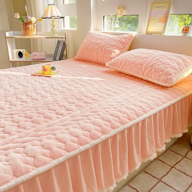 2024 new milk fleece padded cotton Class A bed skirt mattress hairball thickened mattress protective cover solid color