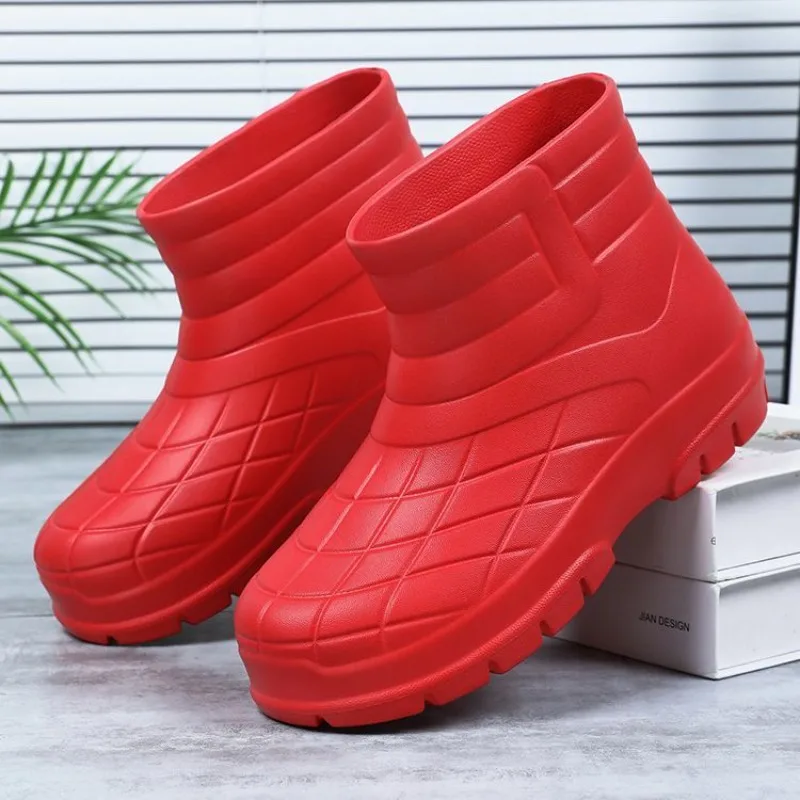 Mid-Calf Kitchen Rain Boots Anti-Slip Waterproof One-Piece Safety Shoes