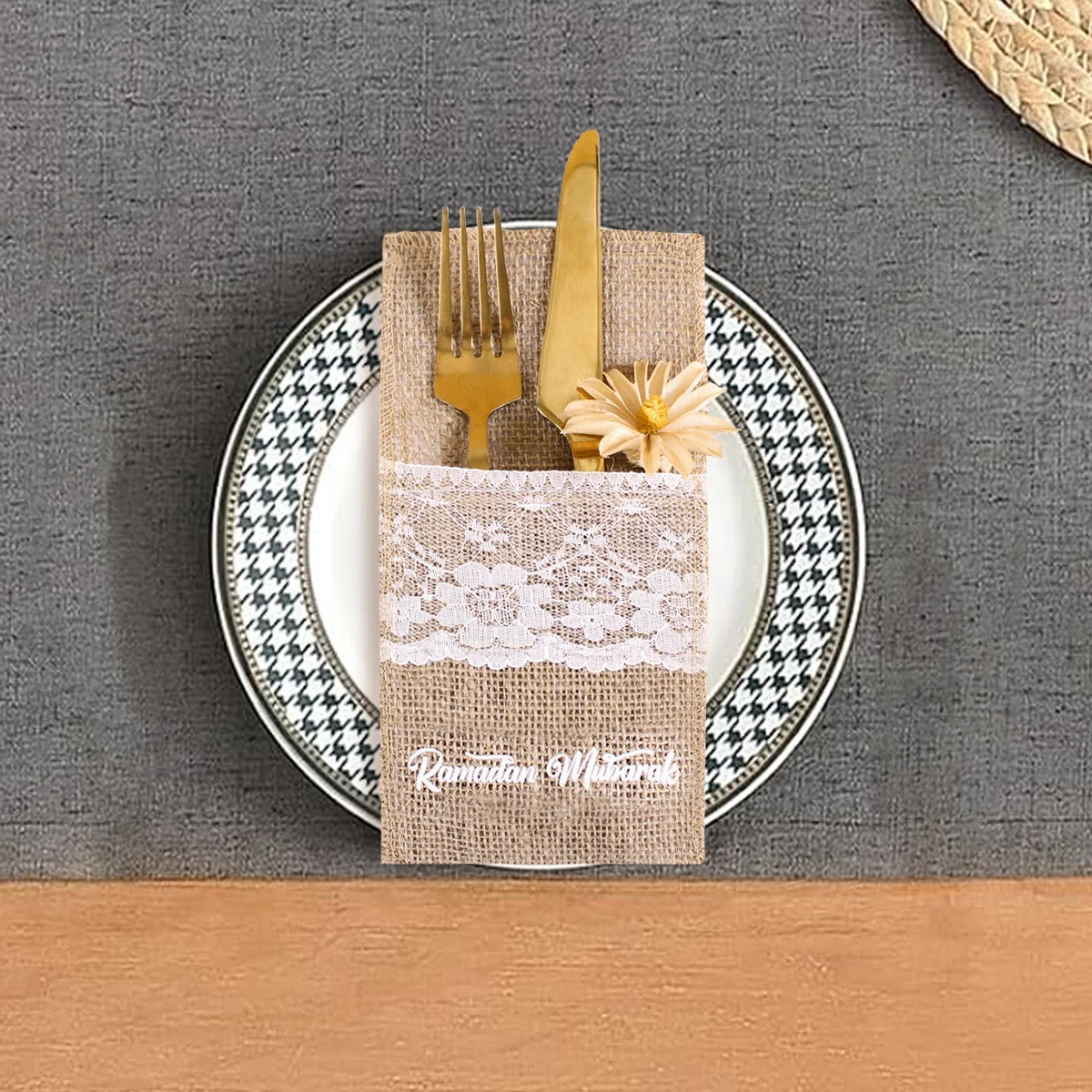 5 قطعة الخيش الدانتيل أدوات المائدة حامل الأكياس حقيبة أدوات المائدة الزفاف لوازم الحفلات هسه ريفي الجوت الجدول اكسسوارات الديكور #6