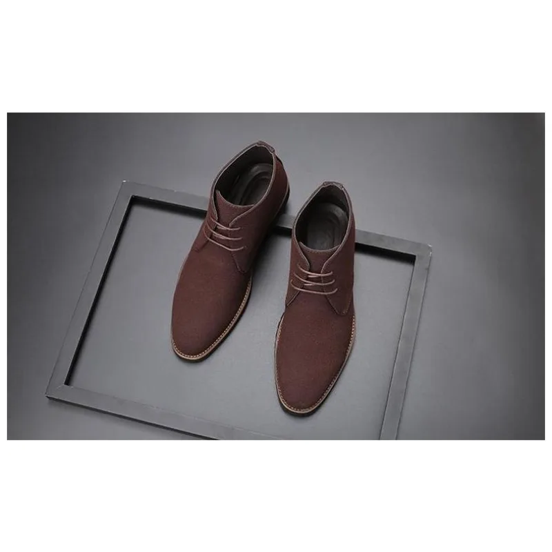 Sharp Pointed Casual Men Chelsea Boots Height Increasing Non Slip Low Heel Plus Size Fashionable Cool Frosted Youth FashionBoots