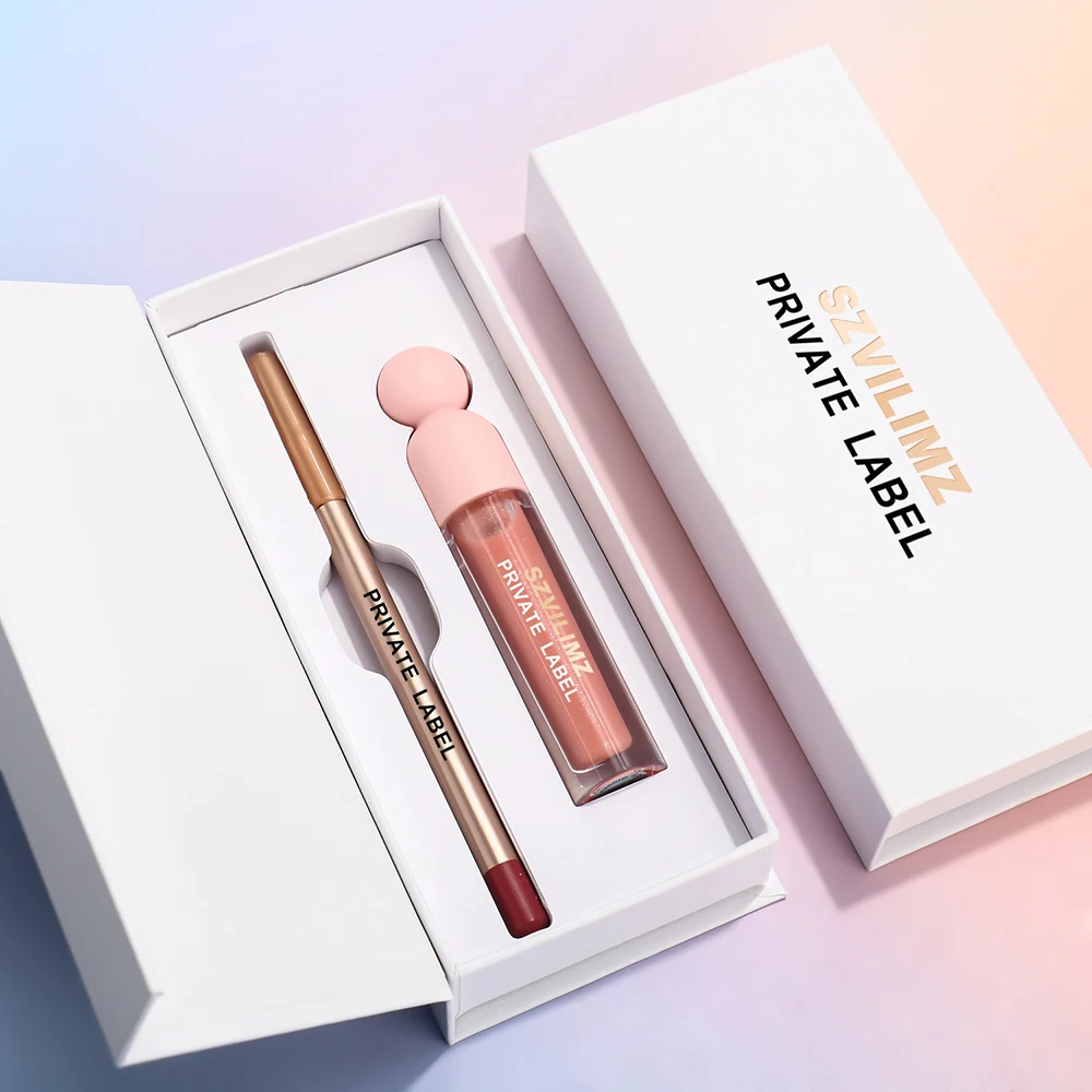 Kit lipliner lucidalabbra con etichetta privata Logo personalizzato Matita labbra a lunga durata a 12 colori Set lucidalabbra opaco a forma di carota a 58 colori Trucco