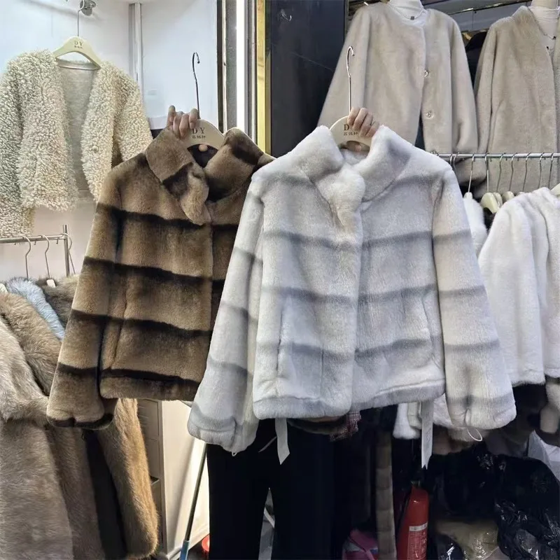 معطف نسائي جديد من فروي ميلارد ملمس المنك معطف من المينك الذهبي المقلد نمط ركاب متطور وناضج معطف فرو مقلد #5