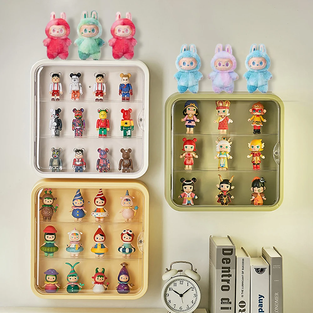 رف عرض للتخزين مكون من 3 طبقات، وخزانة شفافة مثبتة على الحائط، وإطار دمية مصنوع يدويًا، ولعبة قطيفة، وعرض Bubble Mart