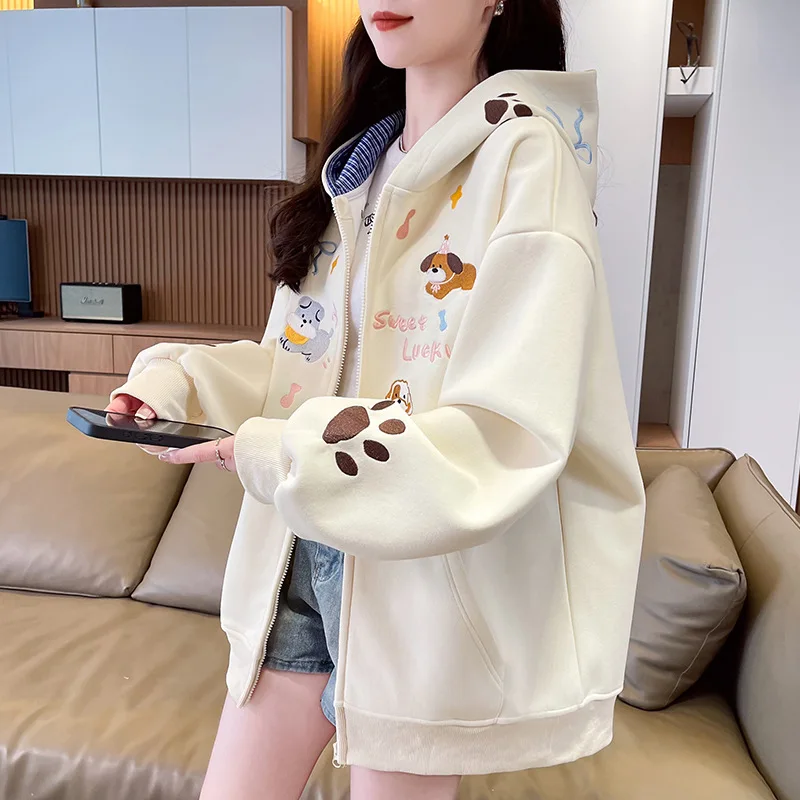 

Женские зимние шерстяные куртки-бомберы фиолетового цвета с пышным эффектом, танцевальные, с рукавами «летучая мышь», на кнопках, облегающие, с нашивками и утяжкой на талии