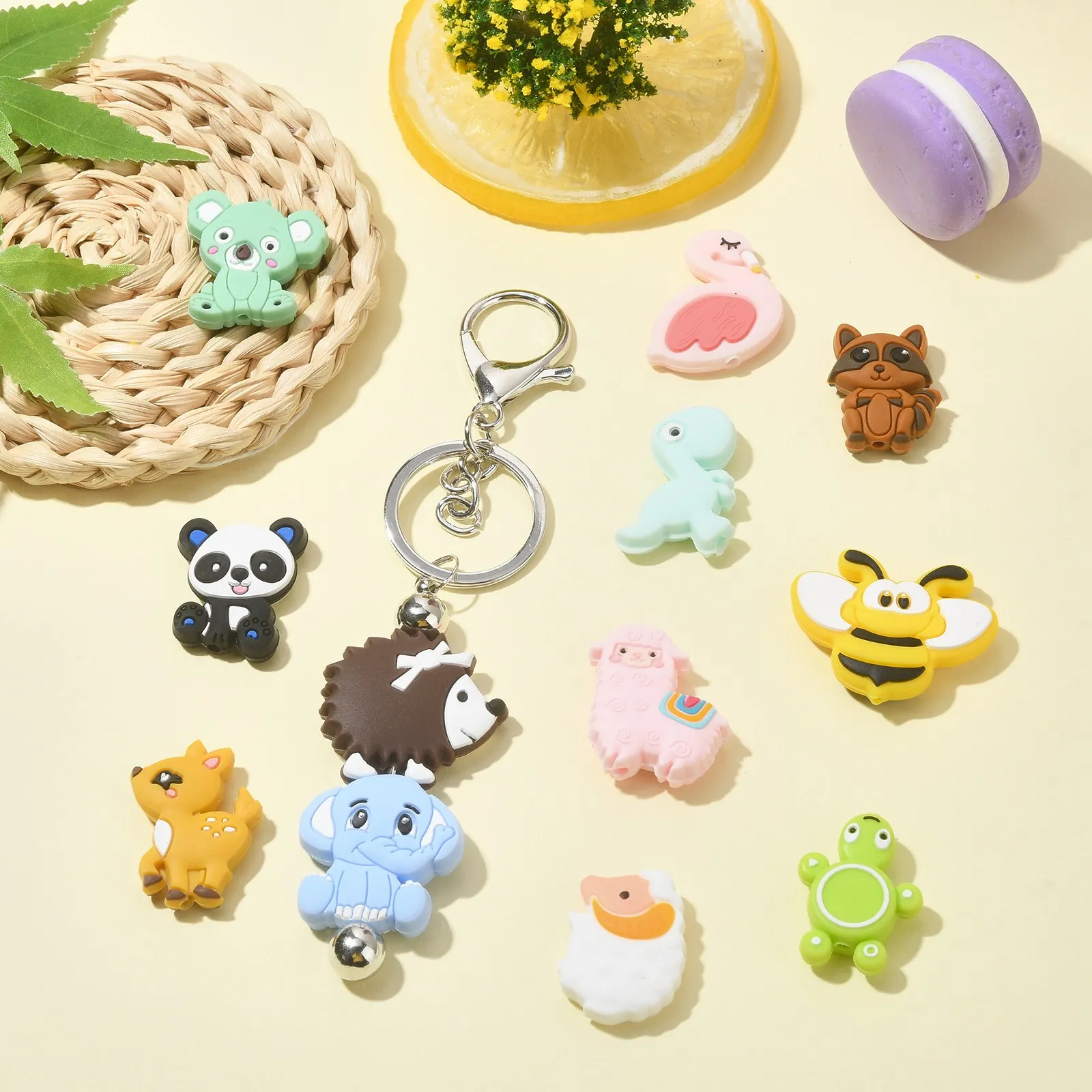 Pandahall Mixed Styles Cute Animal Silicone Focal Beads Wildlife Animal Shaped Beads for DIY Bracelet Necklace Jewelry Making