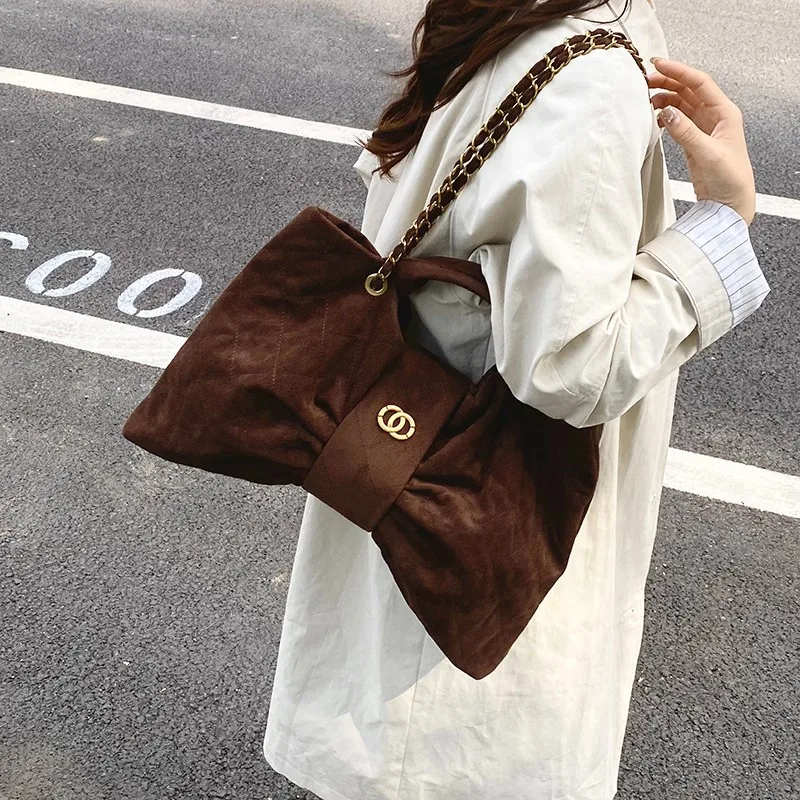 

2025 Quilted Suede Bow Shoulder Bag for Women, Elegant Crossbody Purse Vintage Underarm Handbag Fashion