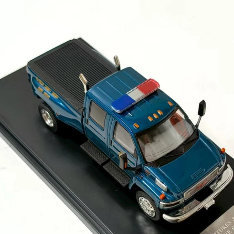 

1:64 Scale GMC TOPKICK C4500 Pickup Police Simulation Alloy Car Model Static Display Collectible Toy Gift Souvenir Decoration