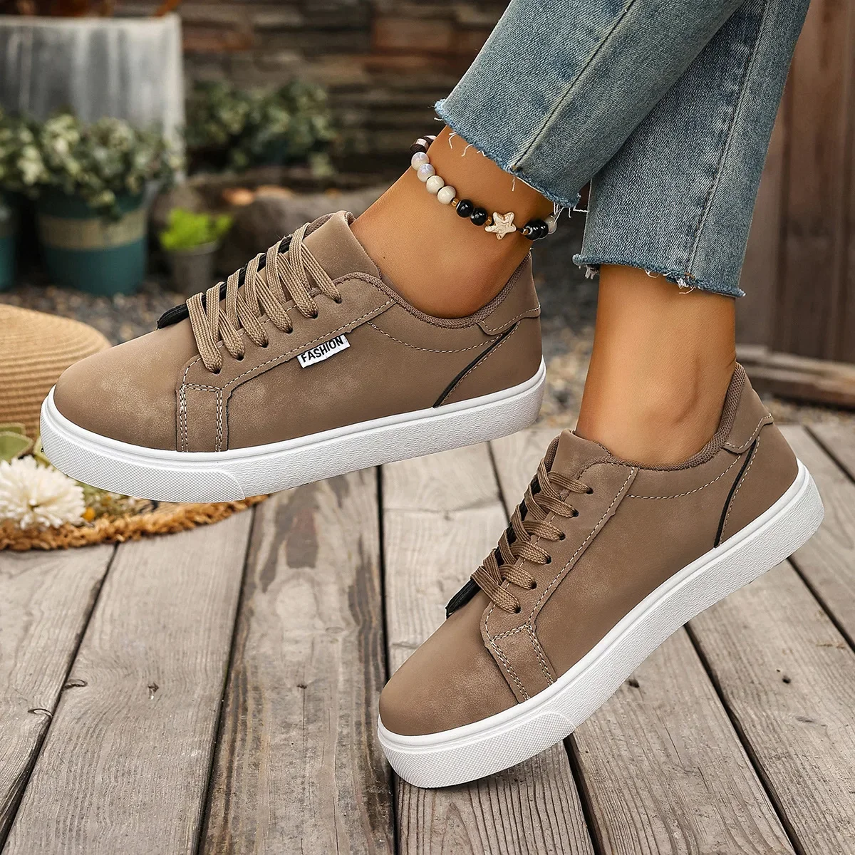 2026 Neue Modische Damen Schnürschuhe Vulkanisierte Schuhe Flache Dicke Sohle Casual Sneakers für Studenten Outdoor-Sport Wandern – Detail 6