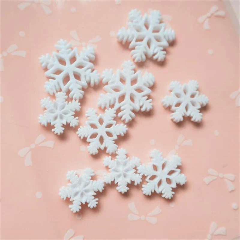 20Pcs/Lot New Resin White Snow Flower Charm Connectors For Diy Hat Gloves Christmas Tree Ornament Hair Jewelry Making Acessories