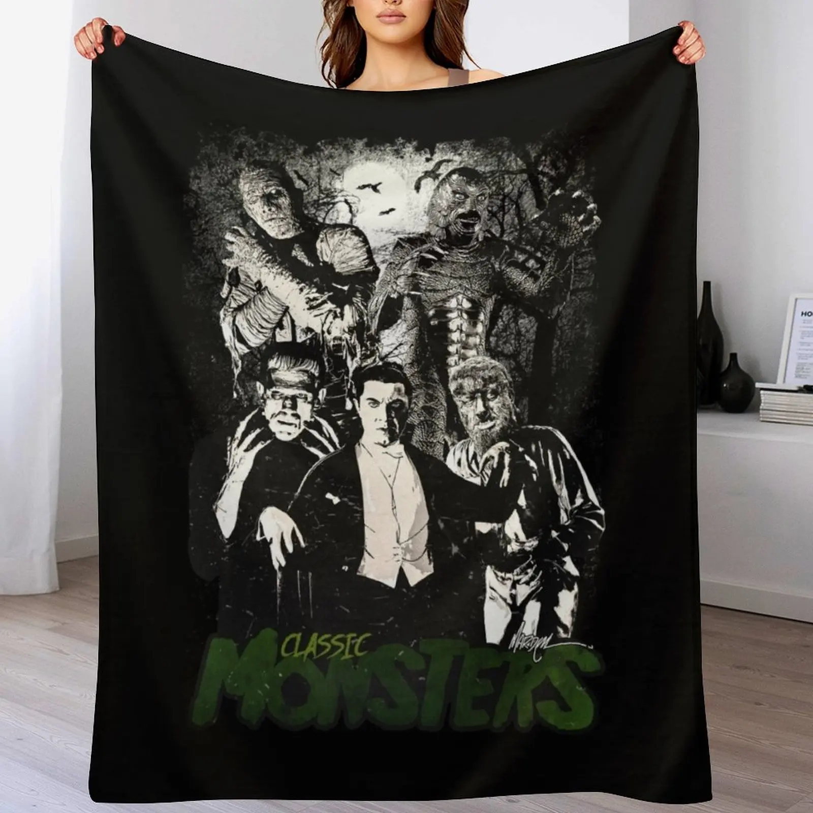

CLASSIC MONSTERS Throw Blanket Soft Sherpa Fleece Warm Blanket for Winter