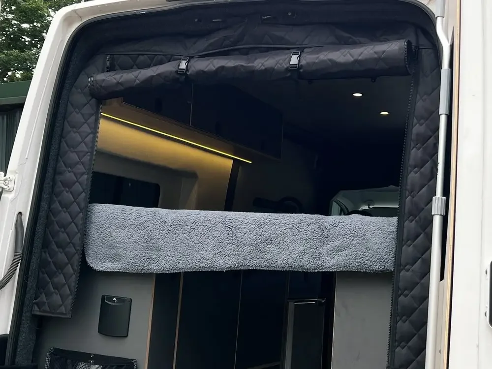 1 Buah Penutup Layar Termal Terisolasi Pintu Belakang RV Untuk Peugeot Boxer Fiat Ducato Citroen Relay Ram Promaster Aksesoris RV