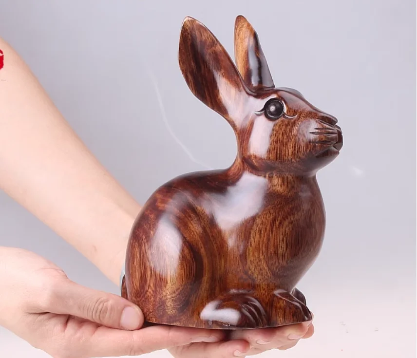 

New rabbit solid wood home office decoration twelve zodiac wood carving crafts factory direct sales