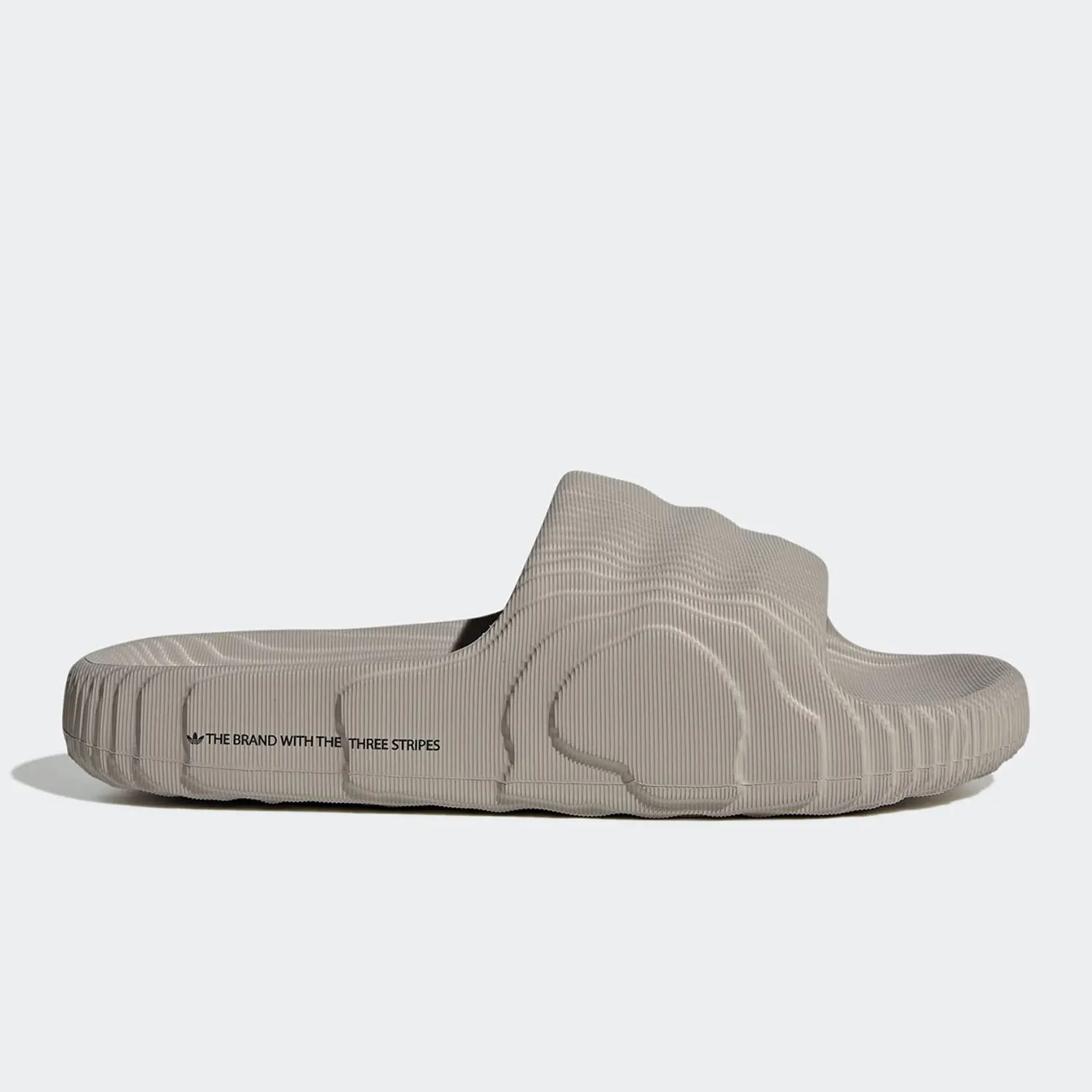 

Официальные оригинальные удобные спортивные сандалии унисекс Adidas ADILETTE HQ4670